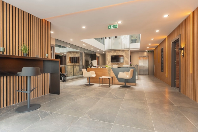 Imagen de los interiores del Doqu Suites Hotel. Foto 15