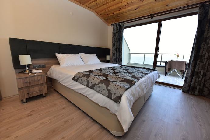 Imagen de la habitación del Dora Hotel. Foto 4