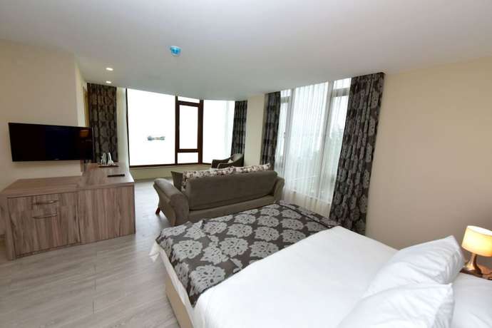 Imagen de la habitación del Dora Hotel. Foto 5