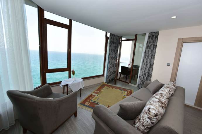 Imagen de la habitación del Dora Hotel. Foto 6