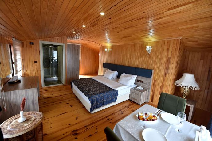 Imagen de la habitación del Dora Hotel. Foto 8