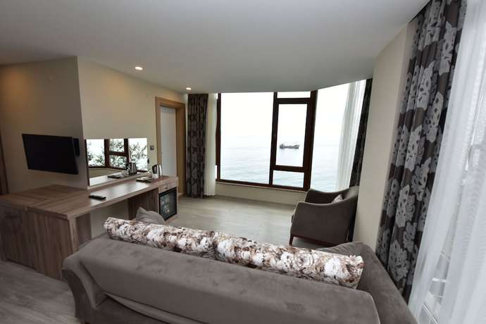 Imagen de la habitación del Dora Hotel. Foto 9