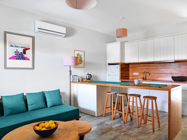 Imagen de la habitación del Dorman Suites Hotel. Foto 2