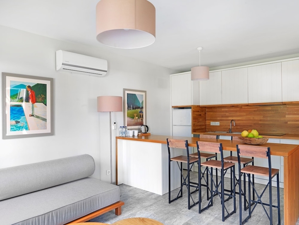 Imagen de la habitación del Dorman Suites Hotel. Foto 4