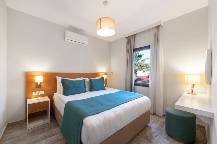Imagen de la habitación del Dorman Suites Hotel. Foto 5