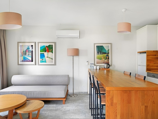 Imagen de la habitación del Dorman Suites Hotel. Foto 15