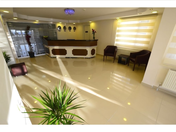 Imagen de los interiores del Dort Mevsim Suit Otel. Foto 13