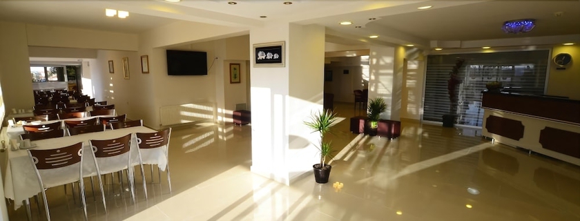 Imagen de los interiores del Dort Mevsim Suit Otel. Foto 15