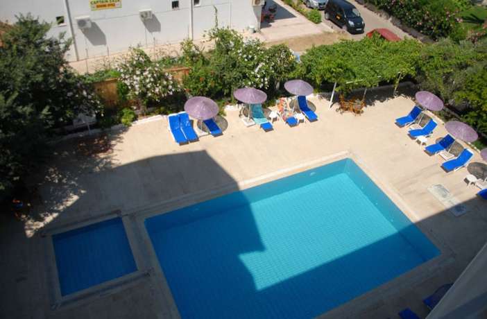 Imagen de la piscina del Doruk Hotel and Suites. Foto 19