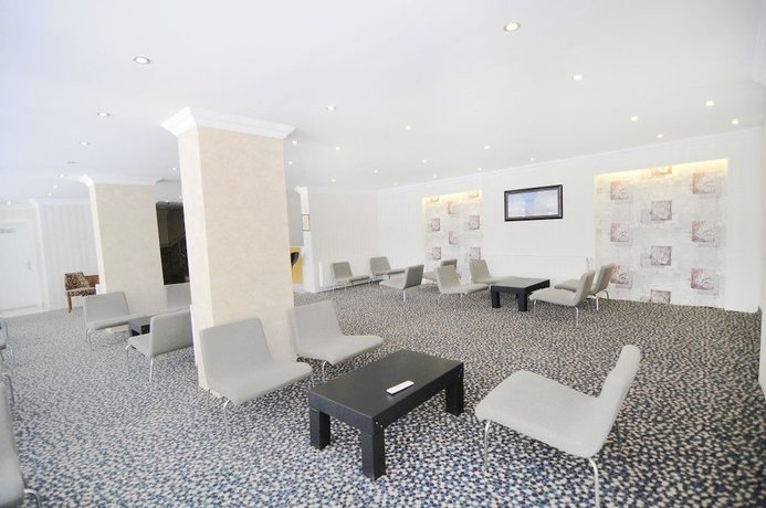 Imagen de los interiores del Dosco Hotel. Foto 19