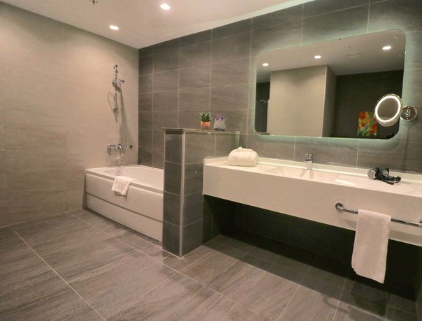 Imagen de la habitación del Doubletree By Hilton Ankara Incek. Foto 8