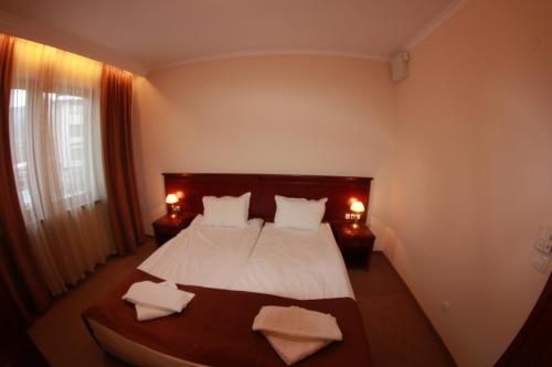 Imagen de la habitación del Downtown Bansko Resort. Foto 16