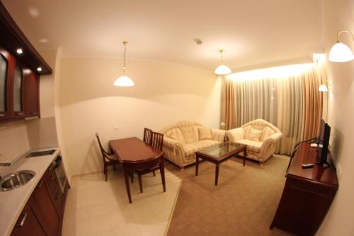 Imagen de la habitación del Downtown Bansko Resort. Foto 20