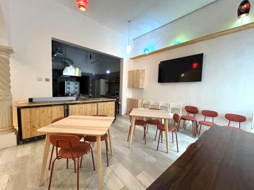 Imagen general del Dragon\'s Den Hostel. Foto 12