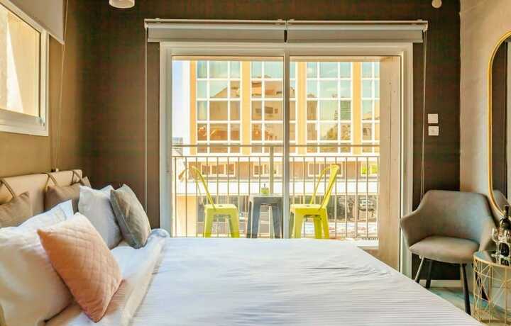 Imagen general del Dream Beach TLV Boutique Hotel. Foto 11