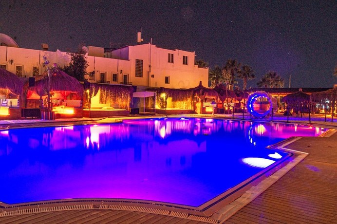 Imagen de la piscina del Dream Palace Hotel - Adults Only. Foto 17