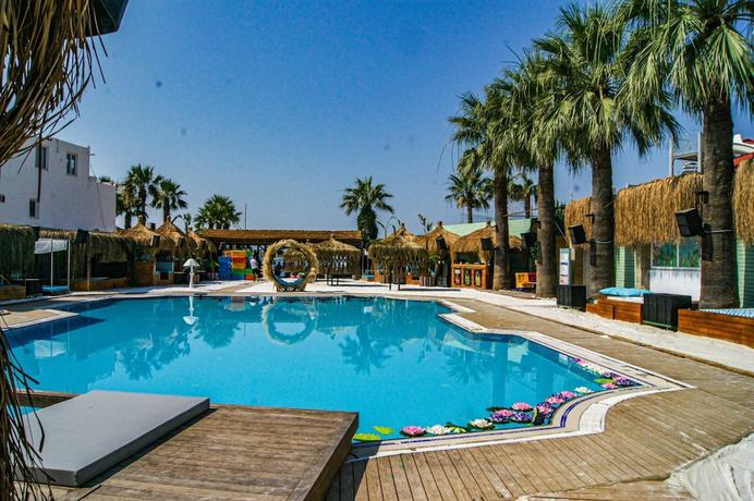 Imagen de la piscina del Dream Palace Hotel - Adults Only. Foto 19