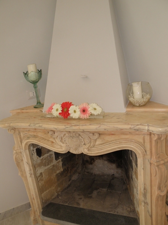 Imagen de los interiores del Dreaming Sorrento Suites. Foto 9