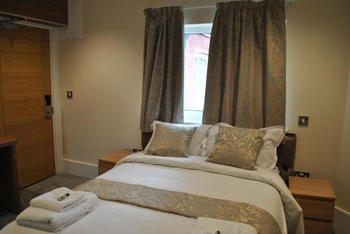 Imagen de la habitación del Dreams Hotel, Barking. Foto 9