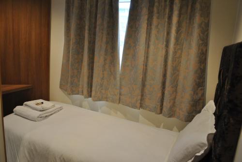 Imagen de la habitación del Dreams Hotel, Barking. Foto 10