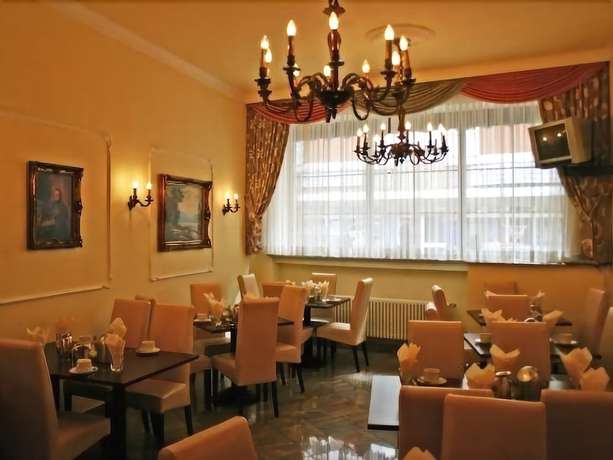Imagen del bar/restaurante del Drei K&ouml;nige Dom Hotel. Foto 4