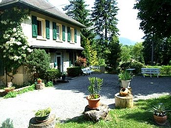 Imagen de los exteriores del Du Val d'Aure. Foto 14