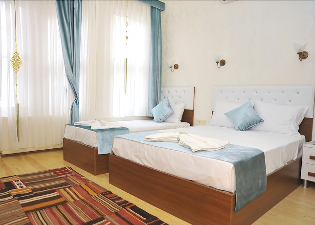 Imagen de la habitación del Dualis Hotel. Foto 15