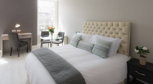 Imagen de la habitación del Dublin Central Suites. Foto 12