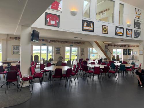 Imagen general del Duke Travel Official TT Glamping - Douglas. Foto 5