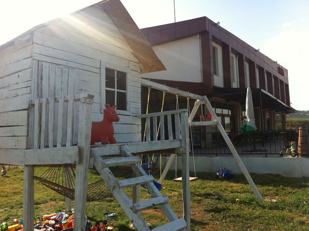 Imagen de los exteriores del Durak Hotel. Foto 13