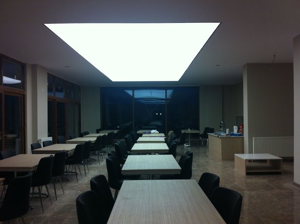 Imagen del bar/restaurante del Durak Hotel. Foto 5