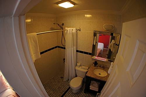 Imagen de la habitación del Duval Inn. Foto 7