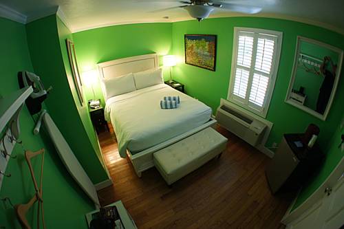 Imagen de la habitación del Duval Inn. Foto 9