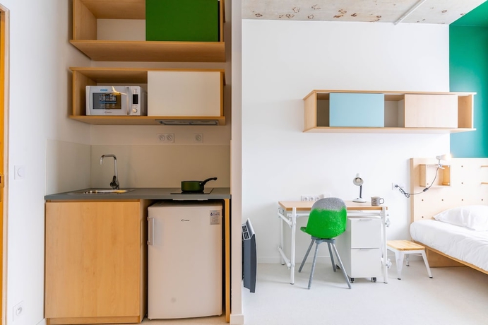 Imagen de la habitación del ECLA Noisy Le Grand. Foto 2