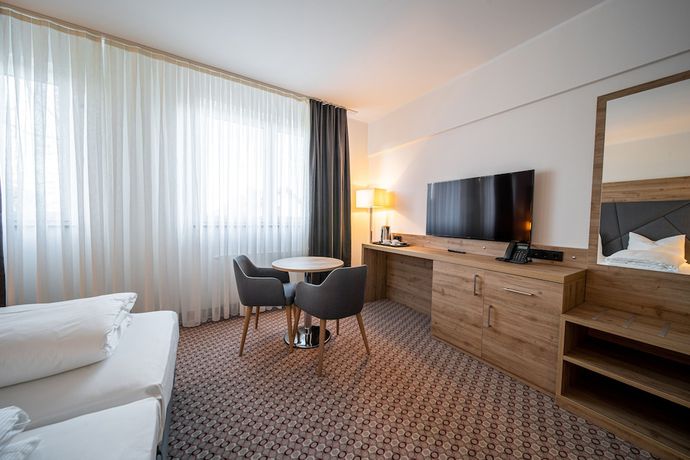 Imagen de la habitación del EE Hotel. Foto 6