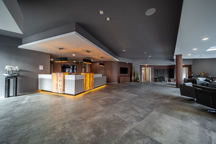 Imagen de los interiores del EE Hotel. Foto 19