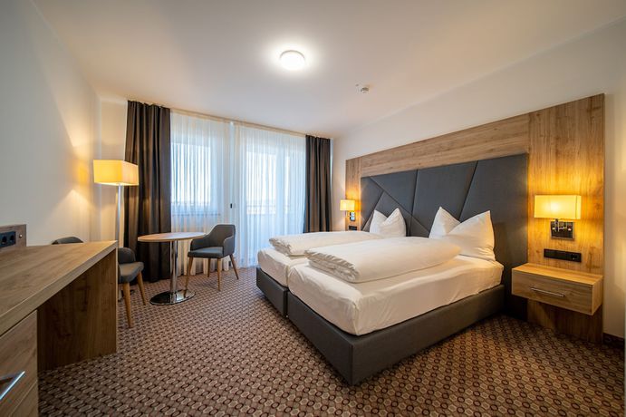 Imagen de la habitación del EE Hotel. Foto 10