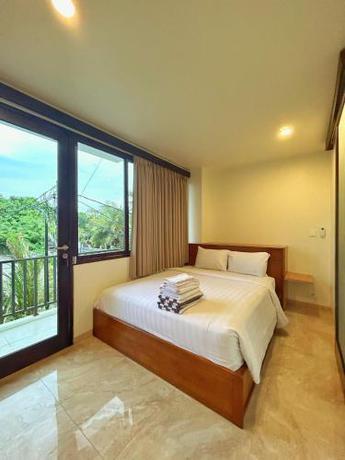 Imagen de la habitación del EL Suites Berawa. Foto 20