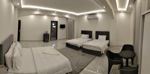 Imagen de la habitación del ELEGANT pyramids view motel. Foto 19