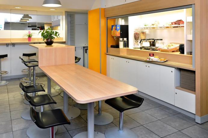 Imagen de la habitación del ENZO H&Ocirc;TELS 1ER PRIX Charleville M&eacute;zi&egrave;res. Foto 17