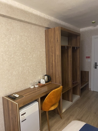 Imagen de la habitación del ERA PALACE HOTEL, Umraniye. Foto 14