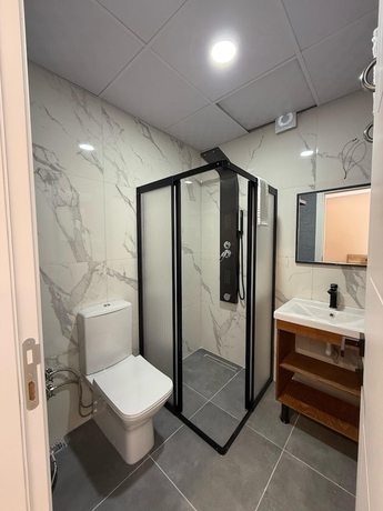 Imagen de la habitación del ERSA HOTEL. Foto 12