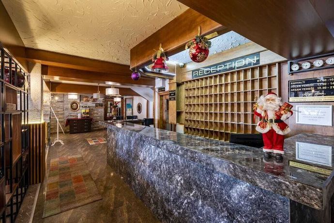 Imagen de los interiores del ERTA SOYAK OTEL ULUDAG. Foto 15