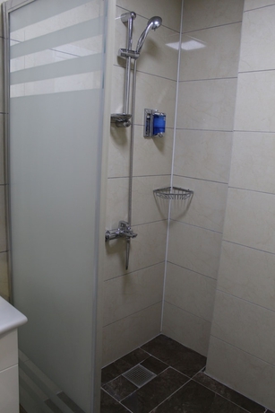 Imagen de la habitación del ET&Uuml; KONUKEVİ. Foto 11