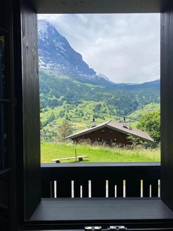 Imagen de la habitación del EVAL Grindelwald AG. Foto 10