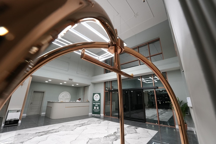 Imagen de los interiores del EXPO GARDEN HOTEL. Foto 13