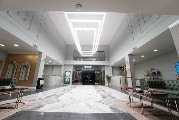 Imagen de los interiores del EXPO GARDEN HOTEL. Foto 14