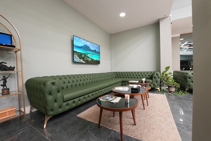 Imagen de los interiores del EXPO GARDEN HOTEL. Foto 15