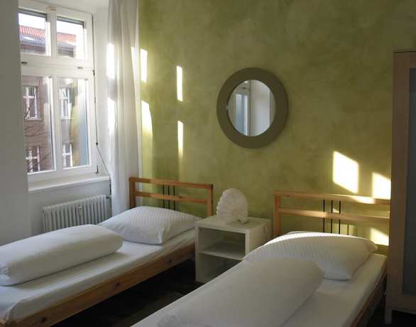Imagen de la habitación del EastSeven Berlin Hostel. Foto 8