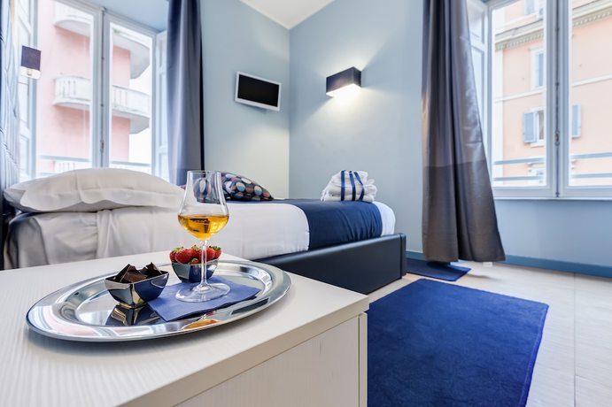 Imagen de la habitación del Easy Budget Colosseo. Foto 16